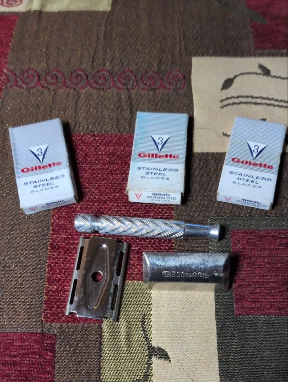 gillette stainless steel